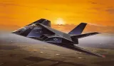 1-72-f-117a-stealth-nighthawk-okres-po-ii-wojnie-swiatowej
