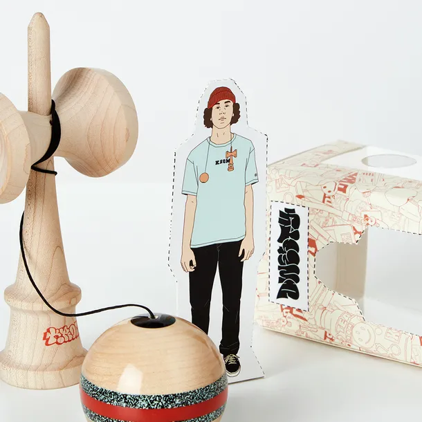 kendama-krom-dj-pro-mod-dwesty-stan-nowy-wiek-dziecka-3-lata