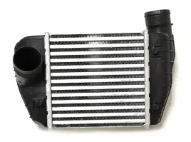 chlodnica-powietrza-audi-a6-c6-04-11-2-0