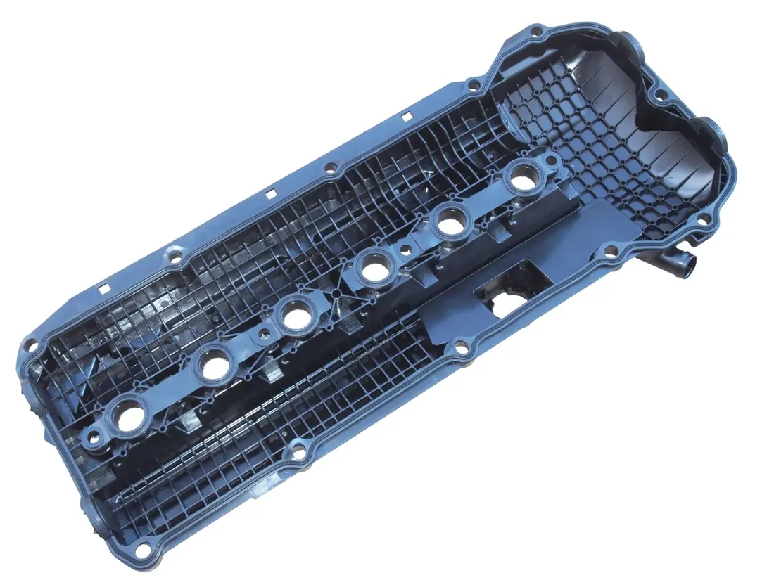 pokrywa-zaworow-do-bmw-e60-2-2-d-stan-nowy