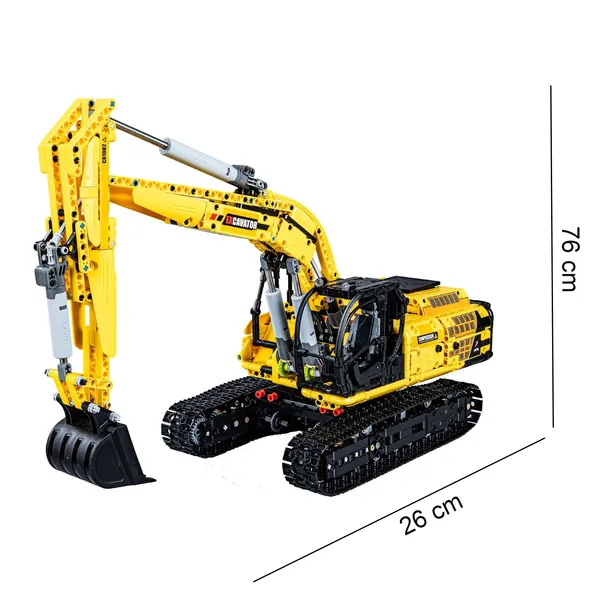 cada-wielka-funkcjonalna-koparka-functional-excavator-bohater-inny
