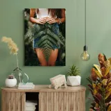 obraz-na-plotnie-botanika-kobieta-z-lisciem-40x60-sposob-wykonania-druk-cyfrowy