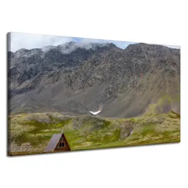 obraz-na-plotnie-natura-domek-w-gorach-120x70-cm