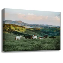 obraz-na-plotnie-natura-pastwisko-gory-owce-60x40