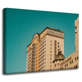 obrazy-na-plotnie-architektura-hotel-miasto-40x30
