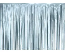 kurtyna-foliowa-tlo-zaslona-dekoracyjna-do-balonow-jasnoniebieska-100x200cm