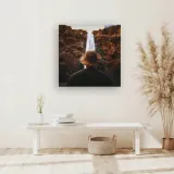 obraz-na-plotnie-ludzie-wodospad-gory-60x60-sposob-wykonania-druk-cyfrowy