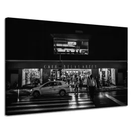 obraz-na-plotnie-architektura-taxi-street-120x80-miasto-ulica-ludzie-auto