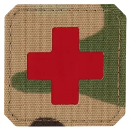 naszywka-na-rzep-medic-cross-laser-cut-m-tac-krzyz-medyka-multicam-czerowny