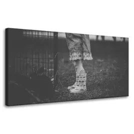 obraz-na-plotnie-czarno-biale-kalosze-80x40-cm-dziecinstwo-nostalgia-szary