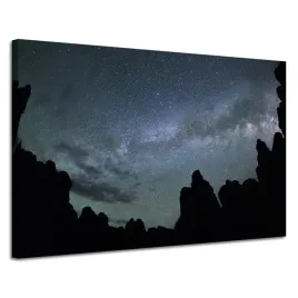 obraz-na-plotnie-natura-kosmos-gory-mrok-noc-120x80