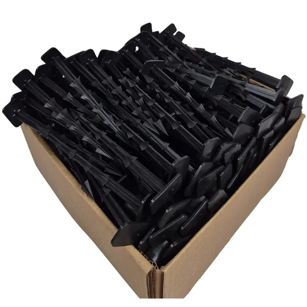 300szt-szpilki-kotwy-kolki-do-agrowlokniny-agrotkaniny-mocna-szpilka-15cm-stan-nowy-dlugosc-dluzszy-bok-15-cm