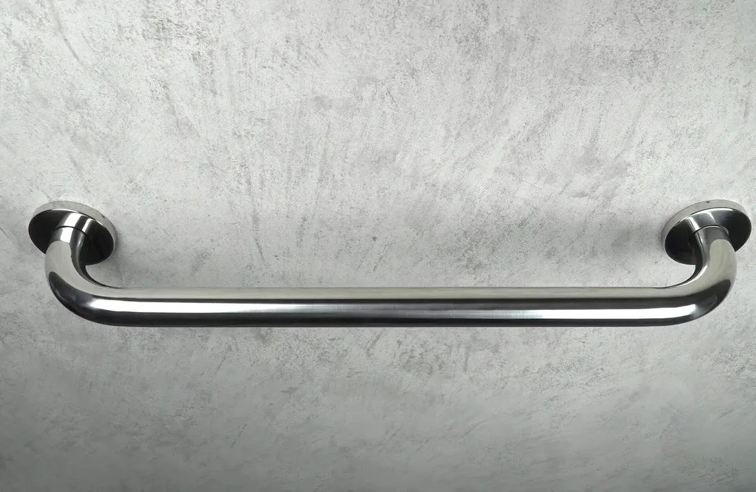 uchwyt-scienny-45-cm-stan-nowy