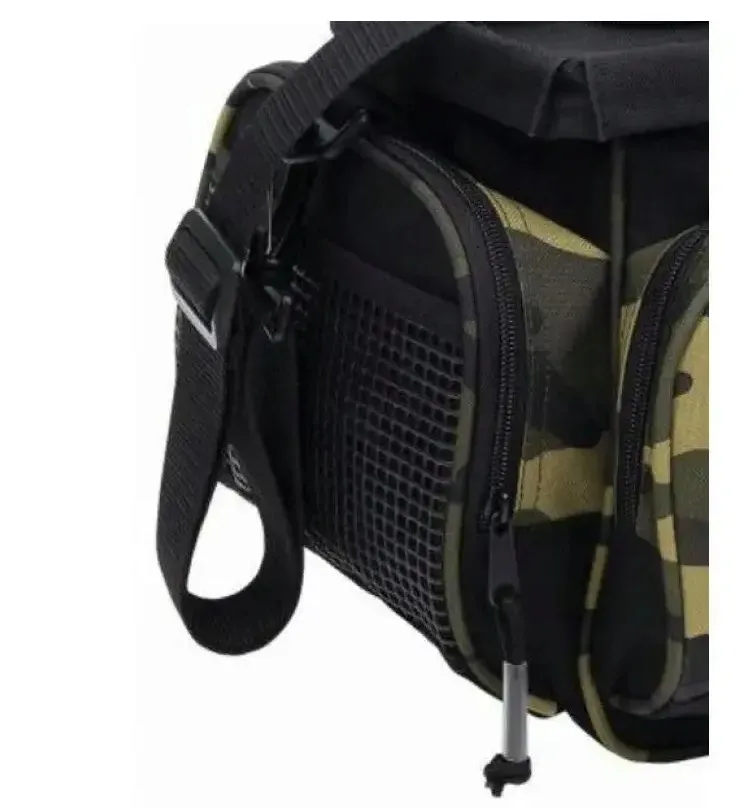 berkley-torba-camo-shoulder-bag