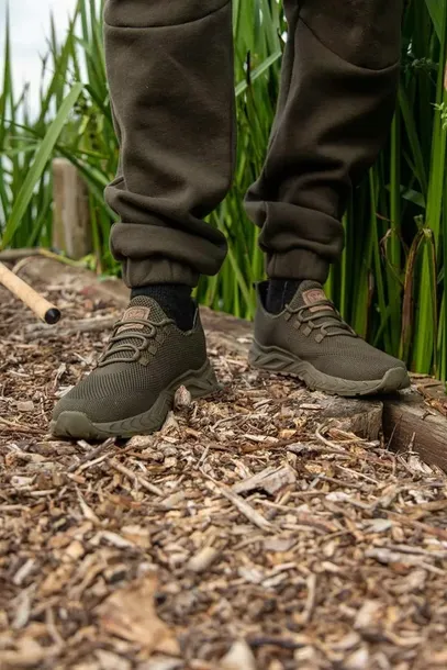 buty-fox-mesh-lite-trainers-roz-44-stan-nowy-marka-fox