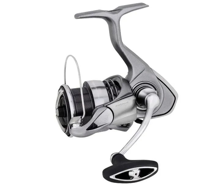 kolowrotek-daiwa-23-exceler-lt-3000-c