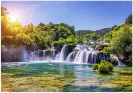 fototapeta-wodospad-natura-widok-do-sypialni-salonu-tapeta-scienna-350x250