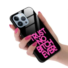 etui-do-iphone-13-pro-glass-mlodziezowe-damskie-modne-slay-girl-hit-wzory
