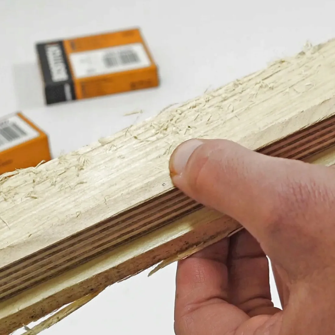 sztyfciarka-bostitch-tu-216-2330k-e