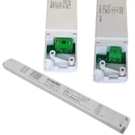 zasilacz-led-do-oswietlenia-led-12v-100w-83a-ip40-meblowy-silm-luna-nextec