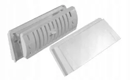 kratka-wentylacyjna-wywietrznik-do-przyczepy-kampingu