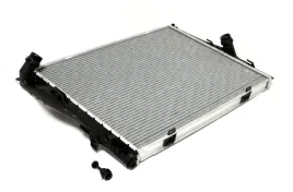 chlodnica-wody-bmw-1-e81-3-e90-x1-e84-z4-lutowana