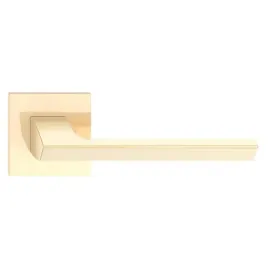 klamka-do-drzwi-wewnetrznych-quanta-fit-6mm-mosiadz-szczotkowany-metal-bud