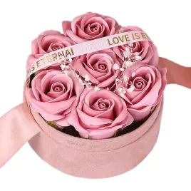 flower-box-kwiaty-mydlane-roze-prezent-na-walentynki