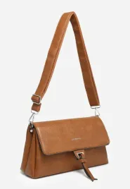torebka-damska-brazowa-mala-listonoszka-na-ramie-kopertowka-karmel-brazowa