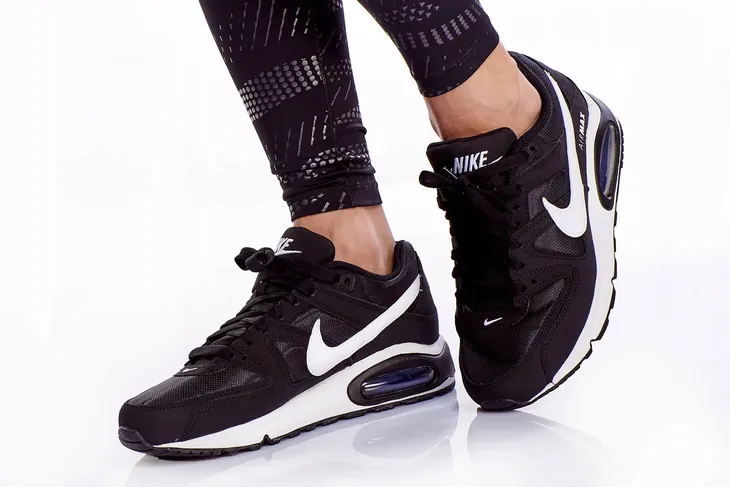 buty-nike-air-max-command-021-375-wzor-dominujacy-bez-wzoru