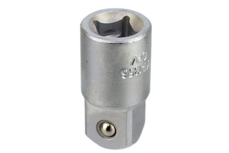 redukcja-klucza-nasadowego-yato-yt-1356-1-2-f-na-3-4-m-profesjonalna-kod-producenta-yt-1356
