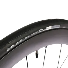 opona-szosowa-gravel-bezdetkowa-tubeless-ere-genus-tu-700x26c-tylko-296g