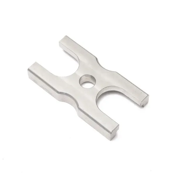 adapter-do-montazu-chlodnicy-oleju-an10-bmw-e82-e36-e46-e90-e92-e93