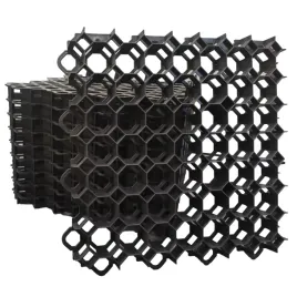 zestaw-10-szt-kratka-trawnikowa-500x500-40-czarna