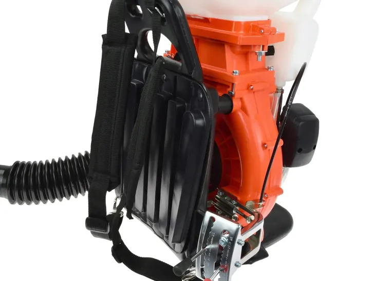 opryskiwacz-spalinowy-20l-1-pojemnosc-zbiornika-20-l