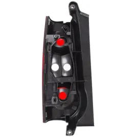 citroen-berlingo-peugeot-partner-lampa-tylna-prawa