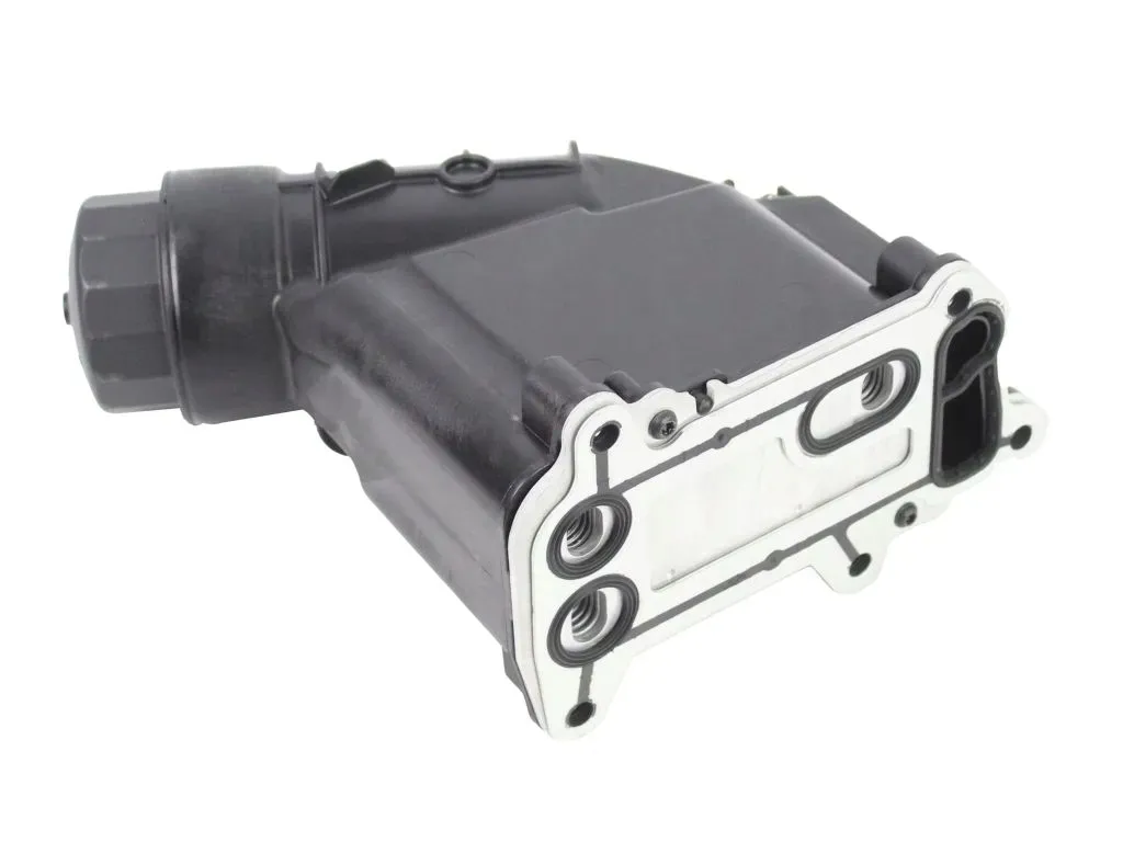 chlodnica-oleju-z-obudowa-filtra-bmw-e81-e90-e91-e92-e93-e60-e61-e84-e83-stan-nowy