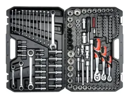 zestaw-narzedziowy-1-4-3-8-i-1-2-kpl-150-szt-yt-38811