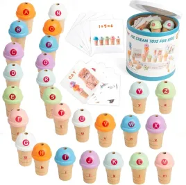 stragan-kasa-market-z-lodami-lodziarnia-drewniana-maszyna-do-lodow