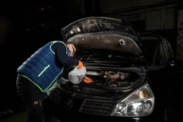 neo-10-804-nalewak-warsztatowy-konewka-5l