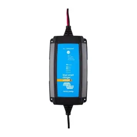 2731-blue-smart-ip65-charger-12-25-dc-connector-victron-energy
