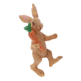 brazowy-zajaczek-wielkanocny-z-marchewka-ozdoba-figurka-zajac-krolik-8-cm