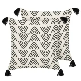 2-bawelniane-poduszki-dekoracyjne-geometryczny-wzor-z-fredzlami-45-x-45-cm