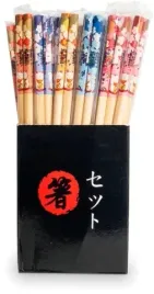 paleczki-do-sushi-kwiaty-i-koty-miks-225-cm-1-para