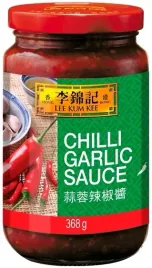 sos-chili-z-czosnkiem-lee-kum-kee-368-g