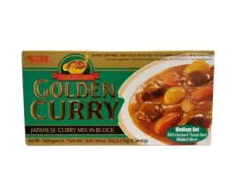 pasta-curry-srednio-ostra-golden-curry-sandb-220g