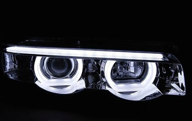 lampy-reflektory-bmw-e38-94-01-ringi-3d-led-chrome