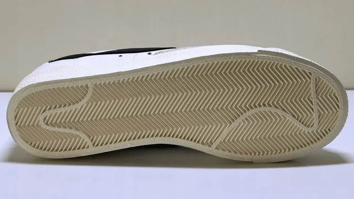 nike-blazer-low-77-vntg-da6364-101-r-45-marka-nike