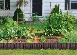 palisada-ogrodowa-300cm-obrzeze-ogrodowe-plotek-ogrodowy-plastikowy-uv-braz