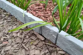 palisada-ogrodowa-390-cm-szeroka-kamien-obrzeze-trawnikowe-ogrodowe-szara